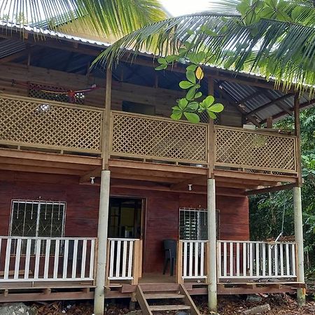 Casa Manati Hotel Livingston Exterior photo